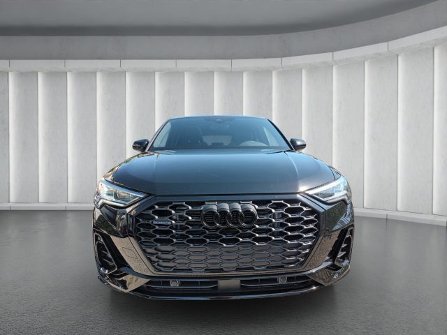 Audi Q3 SPB 40 TDI BLACK-LINE STRONIC QUATTRO TETTO"20 ITA - foto 3 di 27
