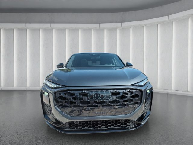 Audi Q3 2000 SPB TDI BLACKLINE 150CV STRONIC TETTO"20 - foto 3 di 31