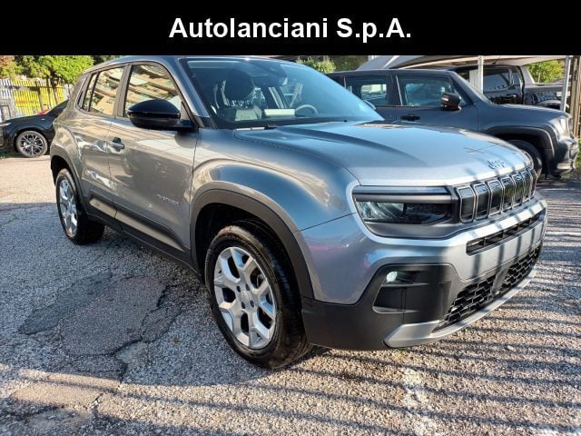 Jeep Avenger 1200 TURBO ALTITUDE 100CV CARPLAY CAM PDC"17, del 2025, 15.000 km, in vendita a Roma (RM)