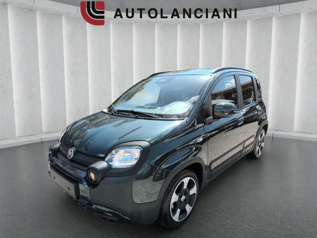 Fiat Panda 1000 HYBRID PANDINA CROSS 65CV CARPLAY PDC ITALIA, del 2026, 1 km, in vendita a Roma (RM)