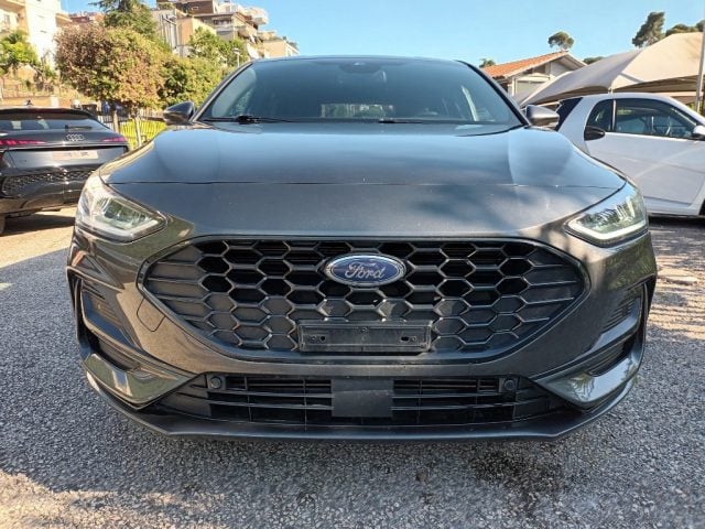 Ford Focus 1000 ECOBOOST HYBRID ST-LINE 125CV NAV LED"17 ITA - foto 2 di 4