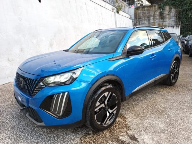 Peugeot 2008 1200 PURETECH ALLURE 130CV EAT8 CARPLAY NAV CAM - foto 2 di 4