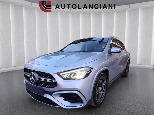 Mercedes-Benz GLA 200 D AMG PREMIUM 150CV AUTO PACK LUCI INT, del 2025, 12.000 km, in vendita a Roma (RM)