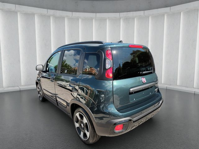 Fiat Pandina 1000 HYBRID CROSS 65CV CARPLAY PDC ITALIA - foto 4 di 4
