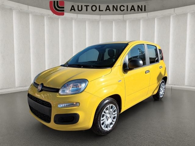 Fiat Panda 1000 HYBRID 70 CV PDC ITALIA, del 2025, 1 km, in vendita a Roma (RM)