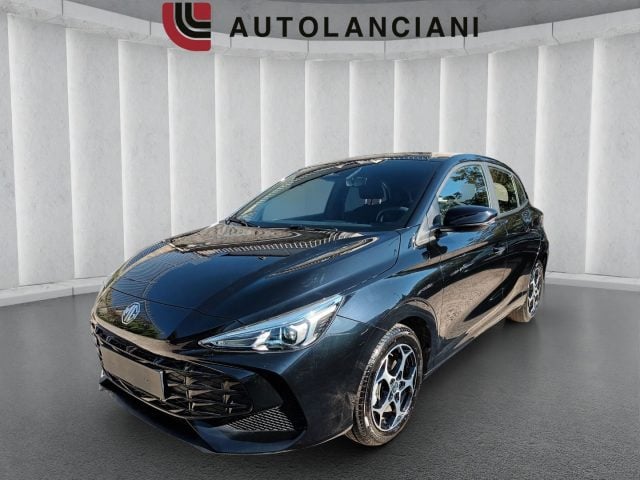 MG MG3 1500 COMFORT 116CV NAV CARPLAY PDC ITALIA, del 2025, 17.000 km, in vendita a Roma (RM)
