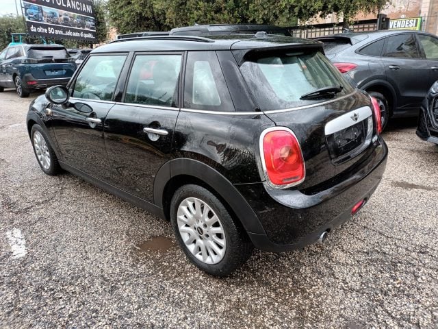 MINI Cooper D 1500 5 PORTE 116CV AUTOM. PDC "16 CLIMAUTO ITALIA - foto 3 di 4