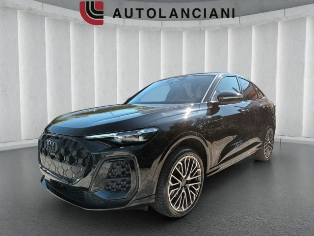 Audi Q5 SPB MHEV+ BLACKLINE 204CV QUATTRO STRONIC PELLE"21, del 2026, 1 km, in vendita a Roma (RM)