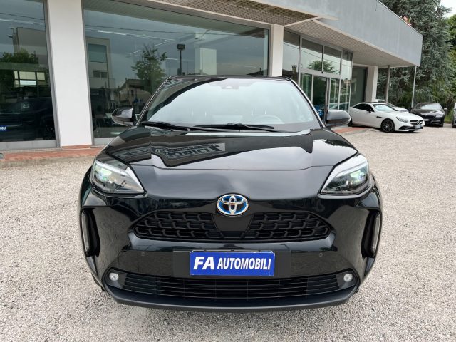 Toyota Yaris Cross 1.5 Hybrid 5p. E-CVT AWD-i Trend - foto 3 di 4