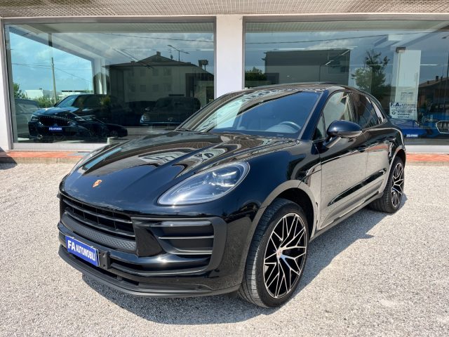 Porsche Macan 2.0 PDK PANORAMA - foto 2 di 4