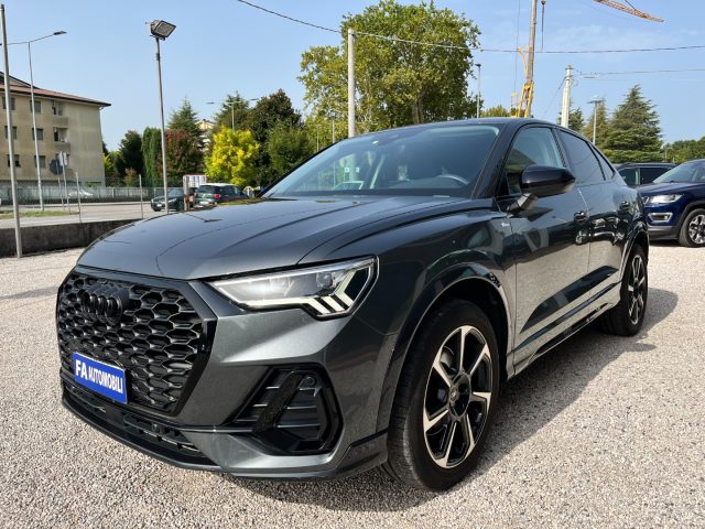 Audi Q3 SPB 40 TFSI quattro S tronic S line edition - foto 2 di 4