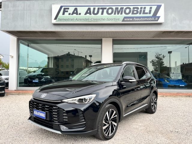 MG ZS 1.5 Hybrid+ Luxury HEV *SOLO 6.000 KM* usato a ABANO TERME