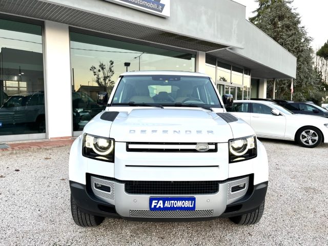 Land Rover Defender 110 3.0D I6 200 CV AWD Auto SE *PANORAMA *360° - foto 3 di 4