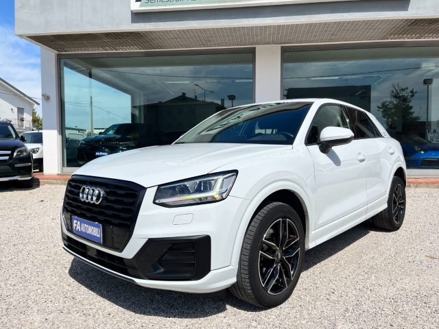 Audi Q2 30 TFSI S tronic Admired - foto 2 di 4
