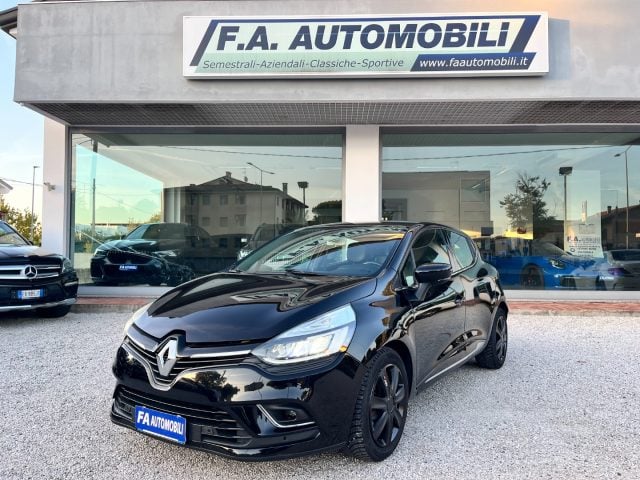 Renault Clio 1.5 dCi 8V 75 CV Start&Stop 5 porte Energy Intens, del 2017, 97.600 km, in vendita a Abano Terme (PD)