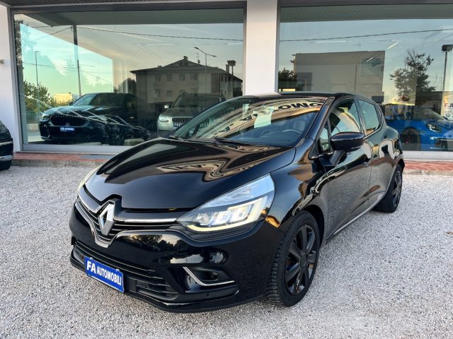 Renault Clio 1.5 dCi 8V 75 CV Start&Stop 5 porte Energy Intens - foto 2 di 4