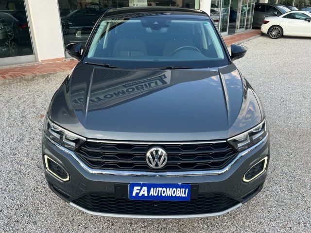 Volkswagen T-Roc 1.0 TSI 115 CV Style BlueMotion Technology - foto 3 di 4