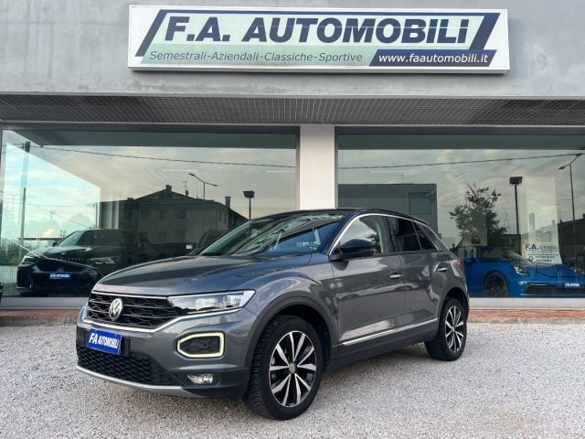 Volkswagen T-Roc 1.0 TSI 115 CV Style BlueMotion Technology, del 2019, 97.500 km, in vendita a Abano Terme (PD)