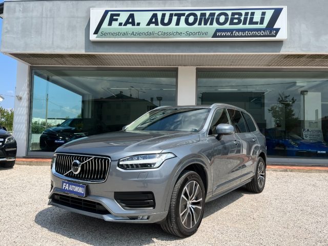 Volvo XC90 B5 (d) AWD Geartronic 7 posti Momentum Pro MHEV, del 2020, 97.200 km, in vendita a Abano Terme (PD)