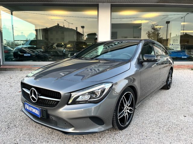 Mercedes-Benz CLA 200 d Automatic Shooting Brake Sport *CERCHI AMG* - foto 2 di 4