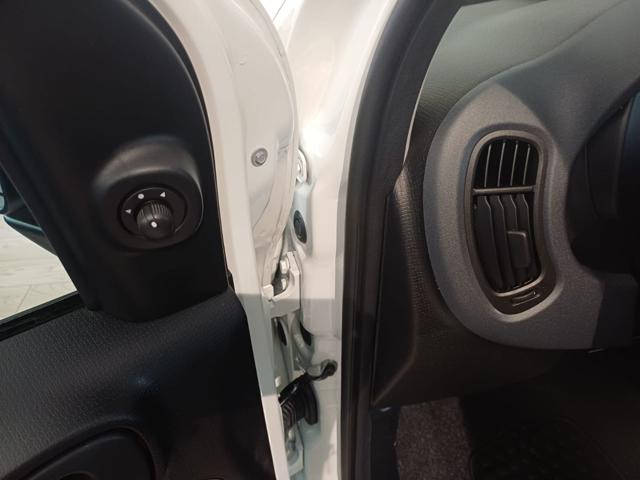 Fiat Pandina 1.0 FireFly 65 CV Hybrid Icon - foto 4 di 7