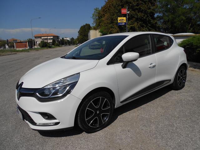 Renault Clio dCi 8V 75CV Start&Stop 5 porte Energy Life - foto 3 di 4