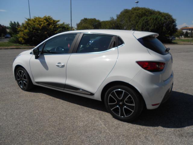 Renault Clio dCi 8V 75CV Start&Stop 5 porte Energy Life - foto 4 di 4