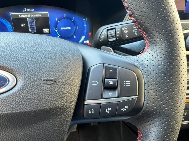 Ford Kuga 1.5 EcoBlue 120 CV 2WD ST-Line, del 2021, 79.047 km, in vendita a Alberobello (BA)