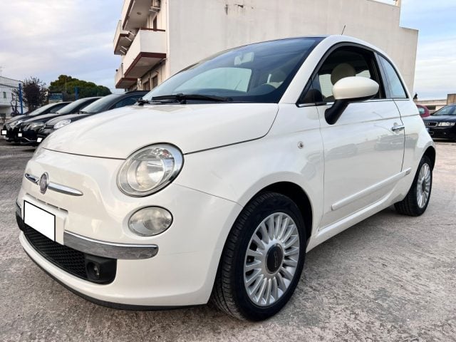 Fiat 500 1.2 Lounge, del 2009, 131.582 km, in vendita a Alberobello (BA)