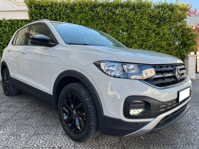 Volkswagen T-Cross 1.0 TSI 110 CV DSG, del 2023, 69.130 km, in vendita a Alberobello (BA)