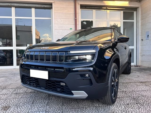 Jeep Avenger 1.2 Turbo 1ST Edition, del 2023, 49.816 km, in vendita a Alberobello (BA)