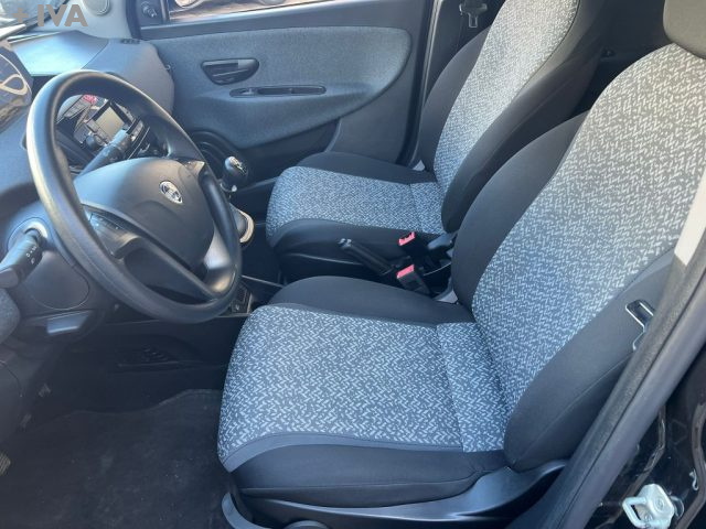 Lancia Ypsilon 1.0 FireFly S&S Hybrid Ecochic usato a ALBEROBELLO