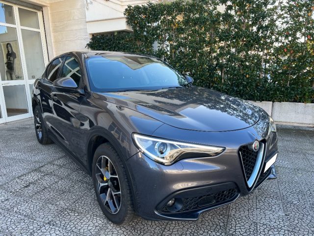 Alfa Romeo Stelvio 2.2 210 CV AT8 Q4 Super - foto 2 di 4