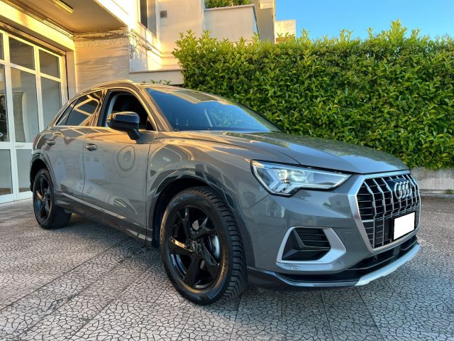 Audi Q3 2.0 TDI 150 CV S tronic usato a ALBEROBELLO
