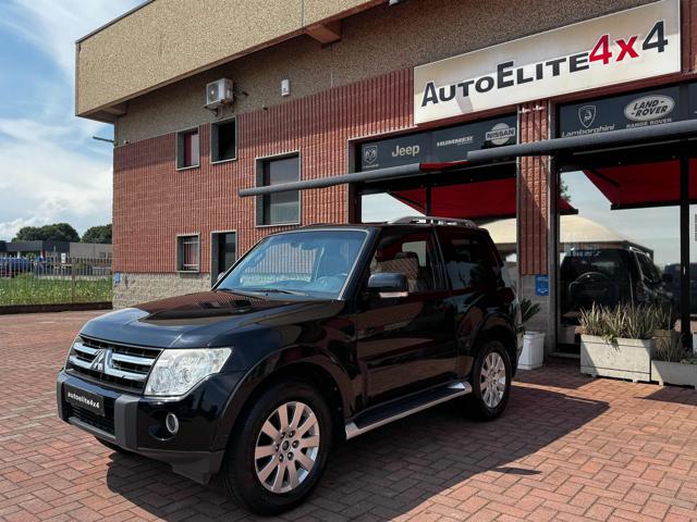Mitsubishi Pajero 3.2 DI-D 16V aut. 3p. TAGLIANDATA GOMME NUOVE, del 2008, 139.000 km, in vendita a Rovello Porro (CO)