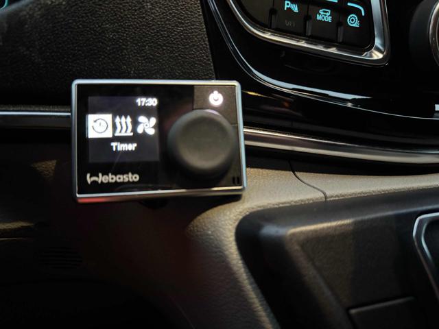 Ford Tourneo Custom 185CV aut. 8 posti netto iva FULL gancio - foto 3 di 4