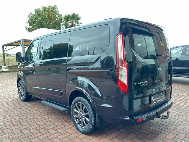 Ford Tourneo Custom 185CV aut. 8 posti netto iva FULL gancio - foto 2 di 4