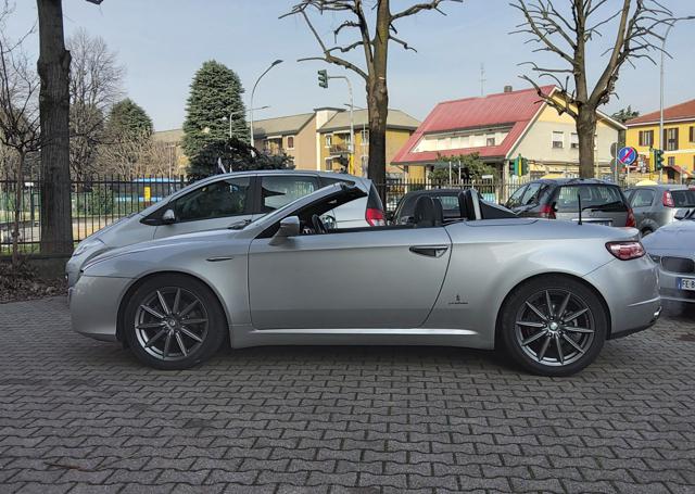 Alfa Romeo Spider 2.2 JTS - foto 2 di 4