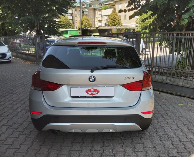 BMW X1 sDrive18i X Line - foto 2 di 5