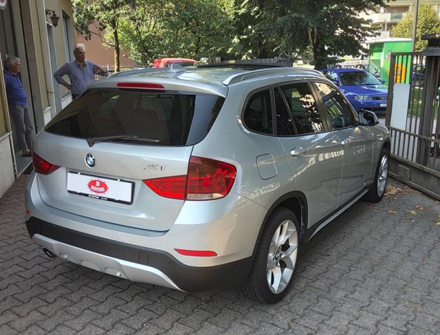 BMW X1 sDrive18i X Line - foto 3 di 5