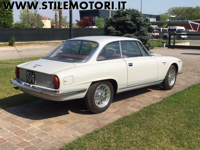 Alfa Romeo Sprint 2600 Sprint Bertone usato a PORDENONE