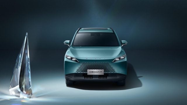 Omoda 7 SHS-P 1.5 SHS-P plug-in Hybrid Premium - foto 3 di 4