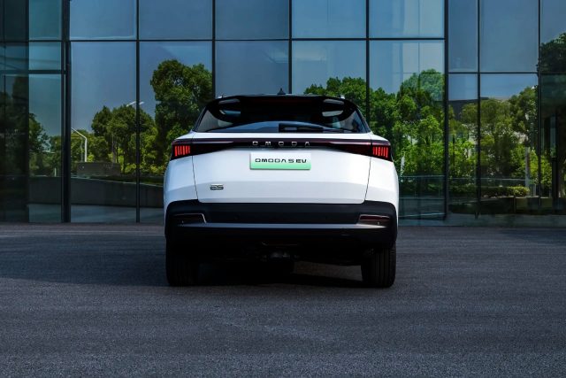 Omoda 5 EV 61,1 kWh - PREMIUM - foto 4 di 4