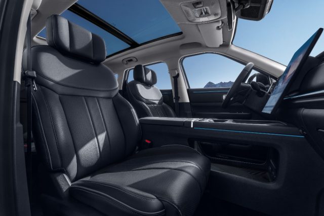 Jaecoo J7 Super Hybrid - PREMIUM - foto 4 di 4