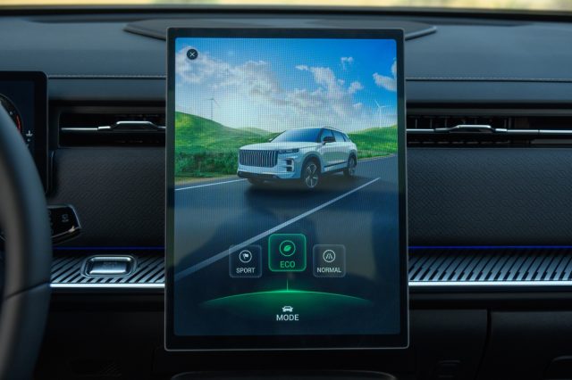 Jaecoo J7 1.6 TGDI 108kW (147cv) - EXCLUSIVE (4WD) nuovo a POTENZA