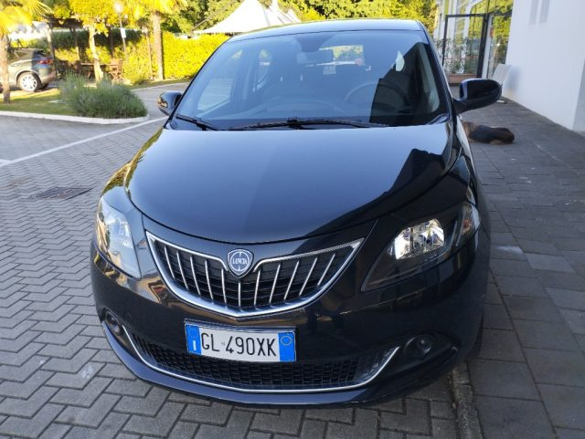 Lancia Ypsilon 1.0 FireFly 5 porte S&S Hybrid Ecochic UnYca - foto 4 di 4