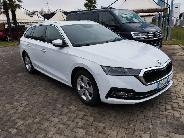 Skoda Octavia 2.0 TDI EVO SCR 150 CV DSG Wagon Executive - foto 3 di 4