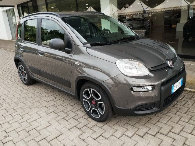 Fiat Panda 1.0 FireFly S&S Hybrid City Life - foto 4 di 4