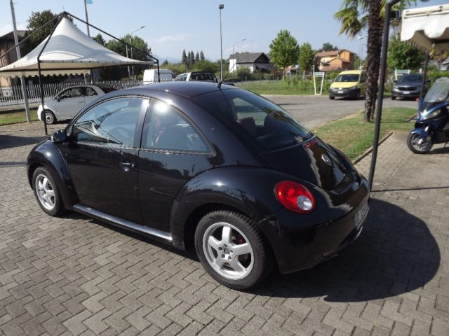 Volkswagen New Beetle 1.6 - foto 4 di 4