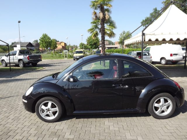 Volkswagen New Beetle 1.6 - foto 3 di 4